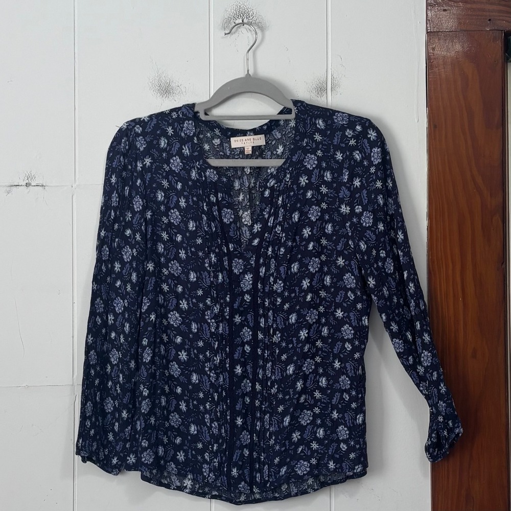 Skies Are Blue Petite Navy Blue Floral Long Sleeve Rayon Blouse LP